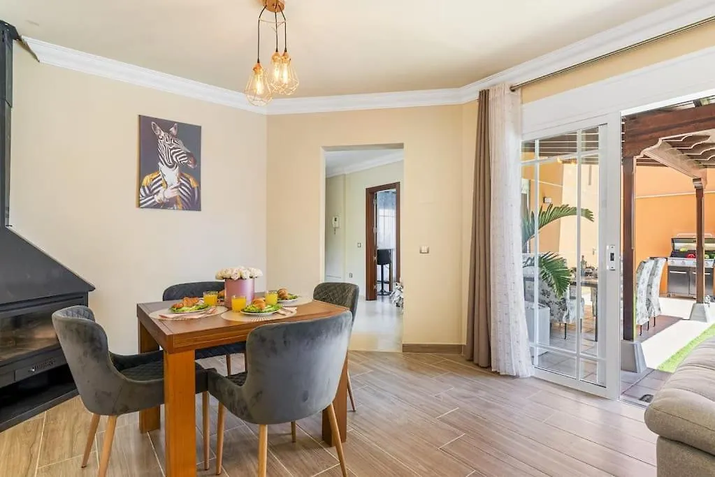 Luxury Villa With Sea View, Heated Pool Arona  0*, Arona (Tenerife) Espanha