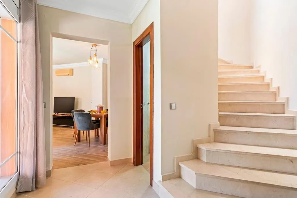 Luxury Villa With Sea View, Heated Pool Arona