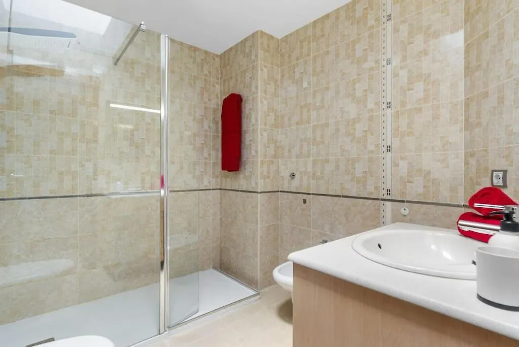 Luxury Villa With Sea View, Heated Pool 阿罗纳